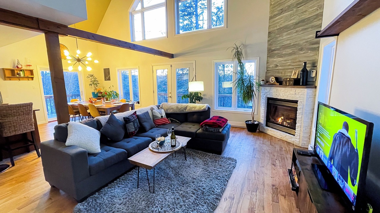 Photo of Livingroom in Saint-Alphonse-Rodriguez