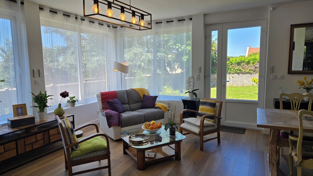 Photo of Livingroom in Bretteville-sur-Odon