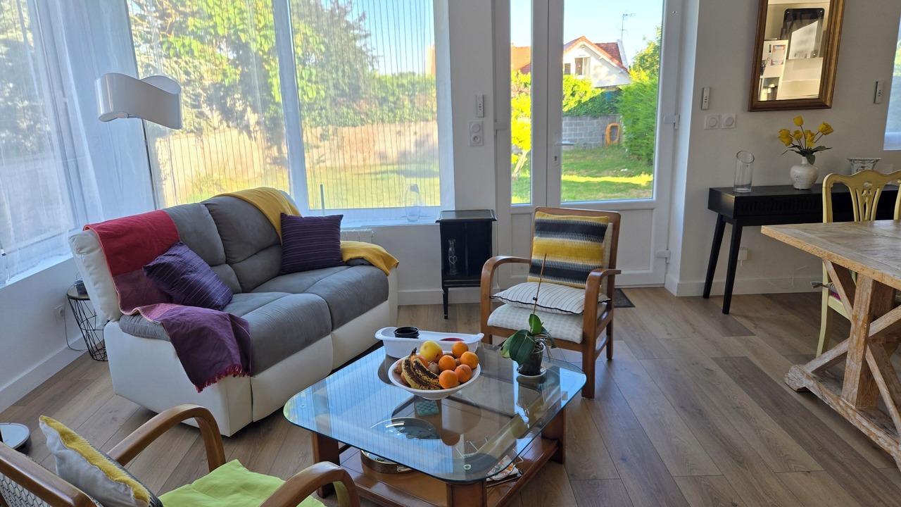 Photo of Livingroom in Bretteville-sur-Odon