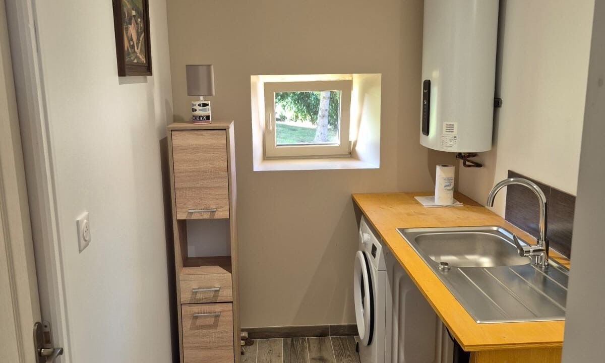 Photo of Others in Chemilli