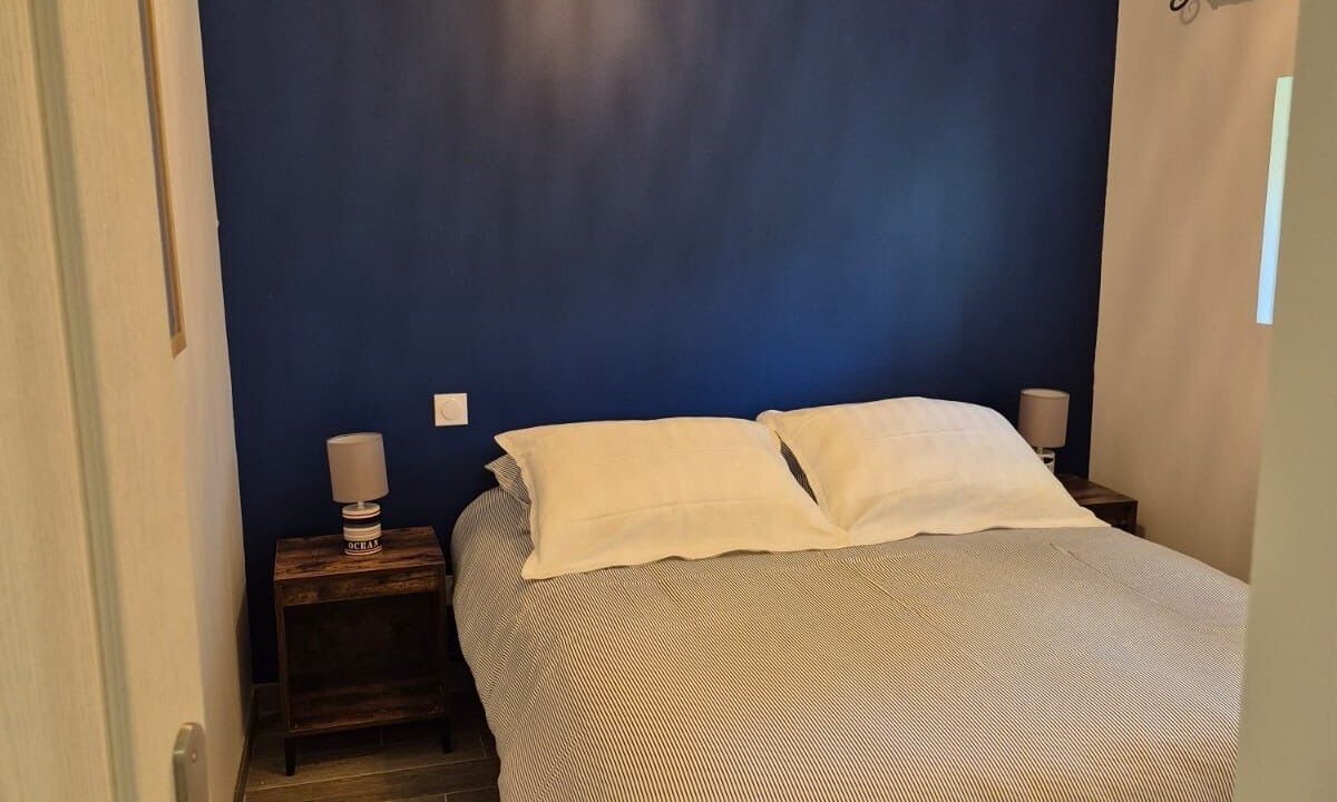 Photo of Bedroom in Chemilli