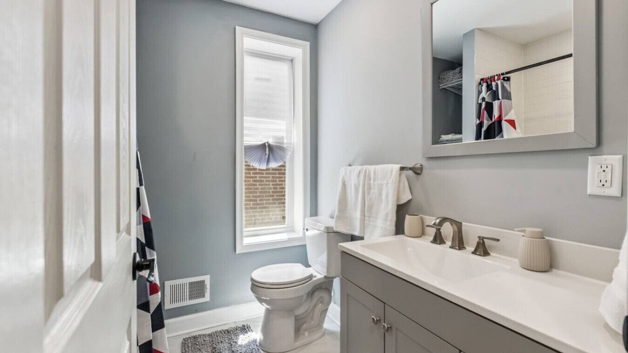Photo of Bathroom in Downtown Wilmington
