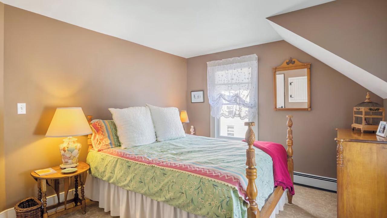 Photo of Bedroom in Marblehead