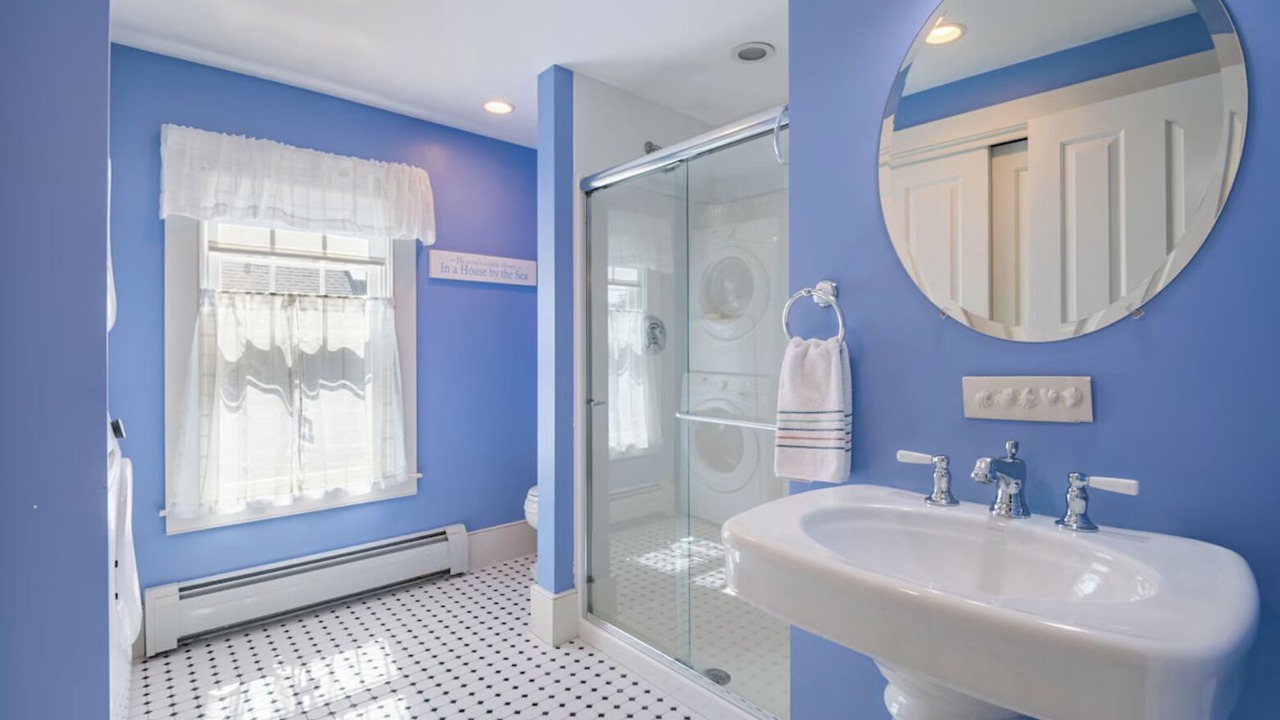 Photo of Bathroom in Marblehead