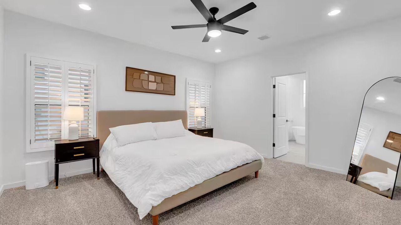 Photo of Bedroom in Biggs Field