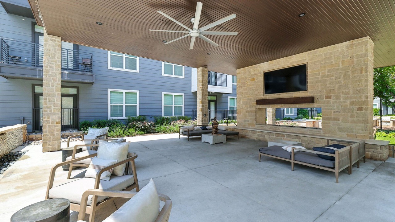 Photo of Patio Balcony in Downtown Fort Worth