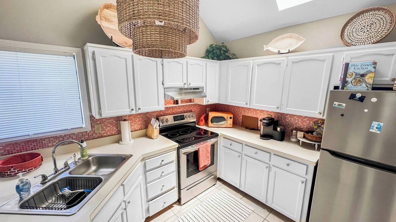 Photo of Kitchen in Sunset Beach