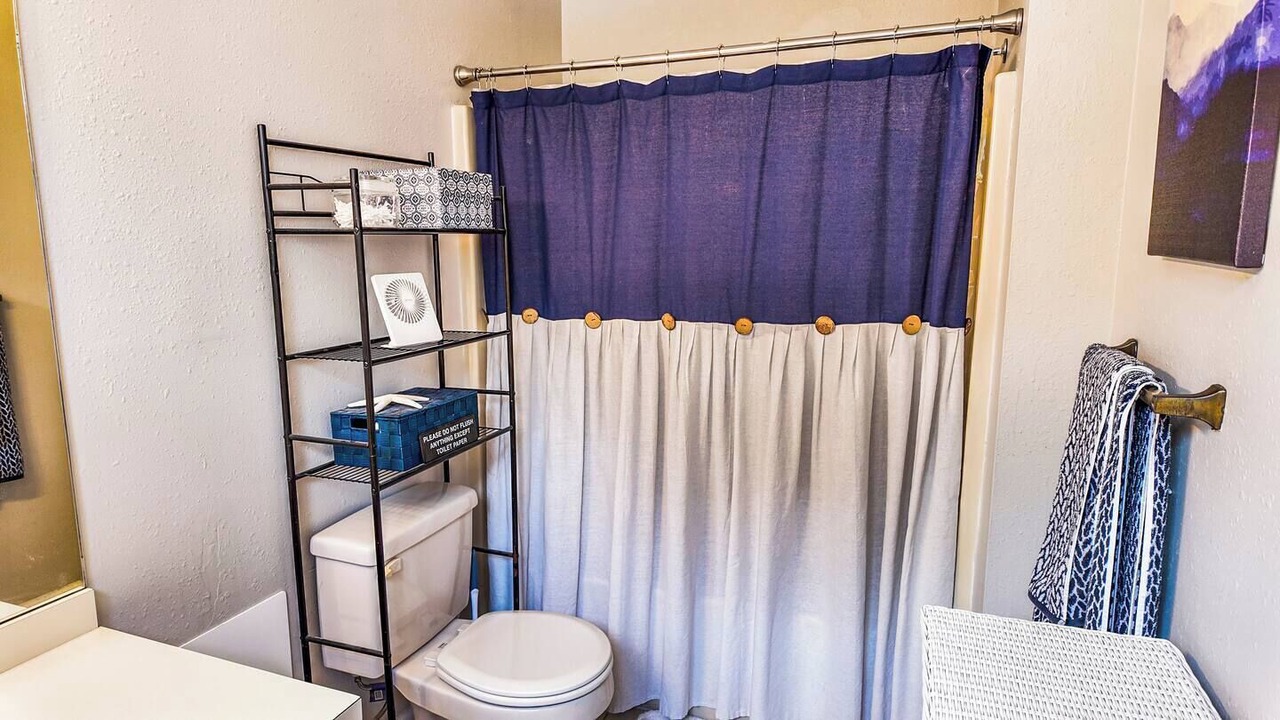 Photo of Bathroom in Sunset Beach