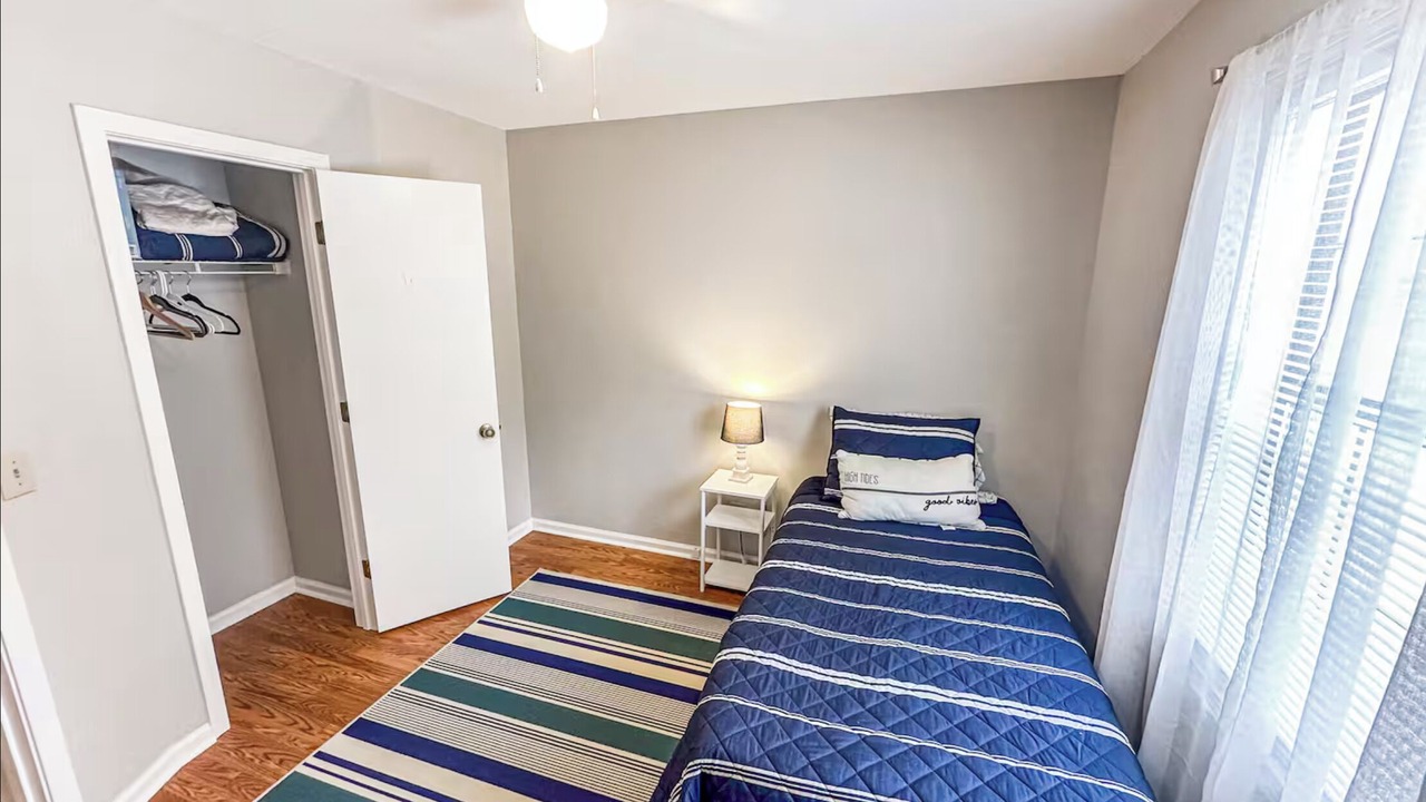 Photo of Bedroom in Sunset Beach