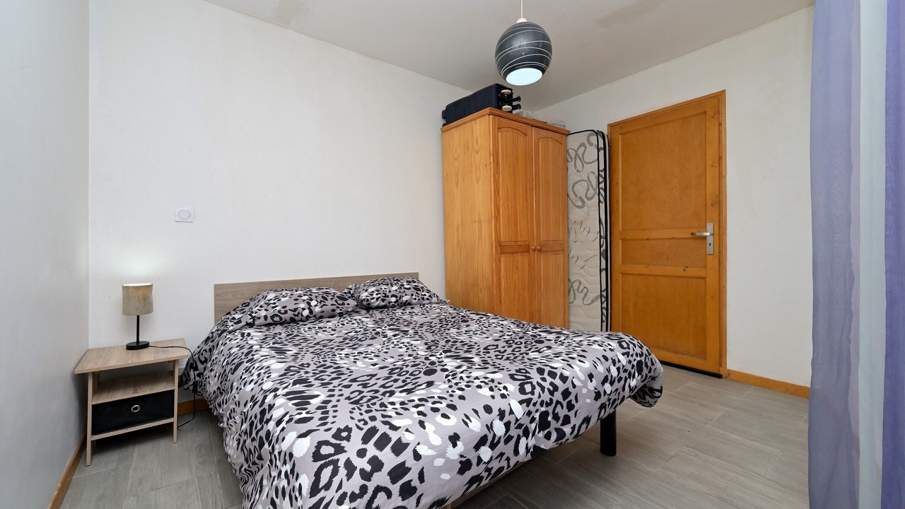 Photo of Bedroom in Chein-Dessus
