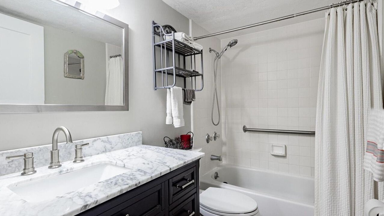 Photo of Bathroom in Bethune Beach