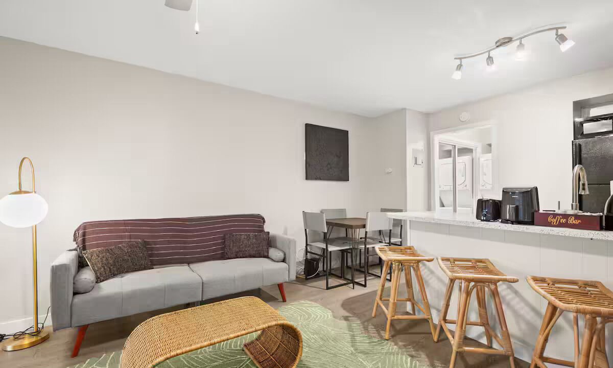 Photo of Livingroom in Allandale
