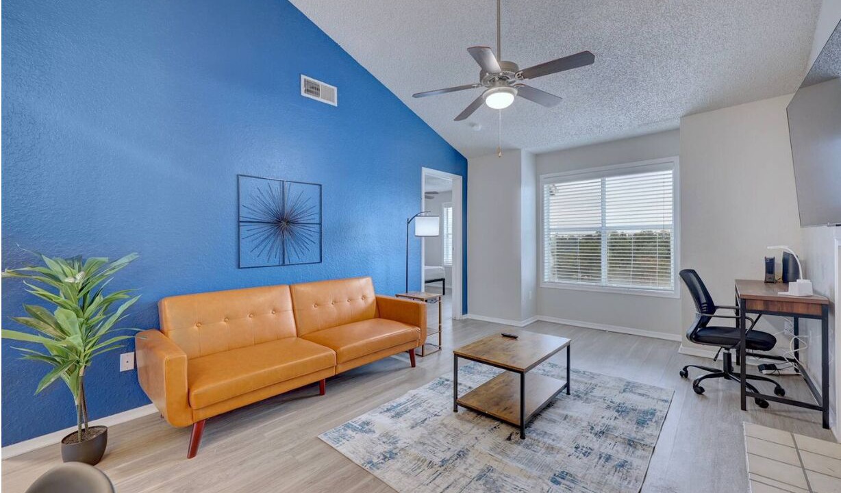 Photo of Livingroom in Milwood