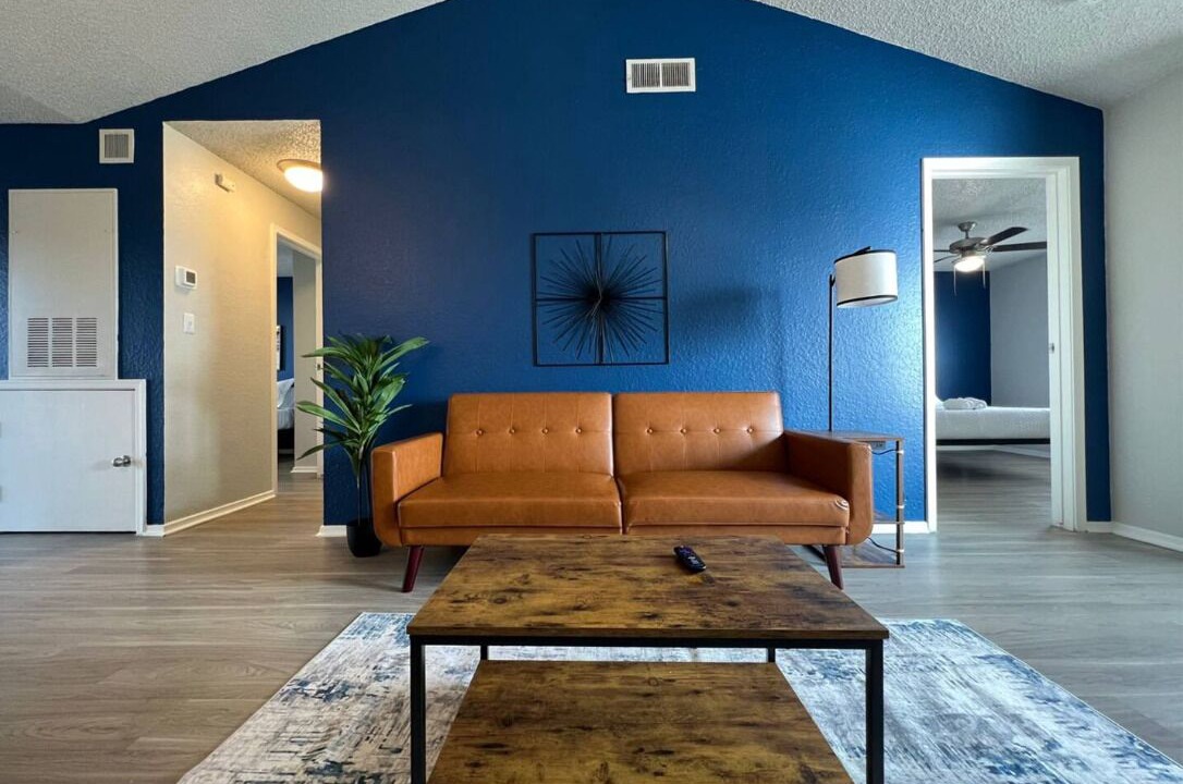 Photo of Livingroom in Milwood