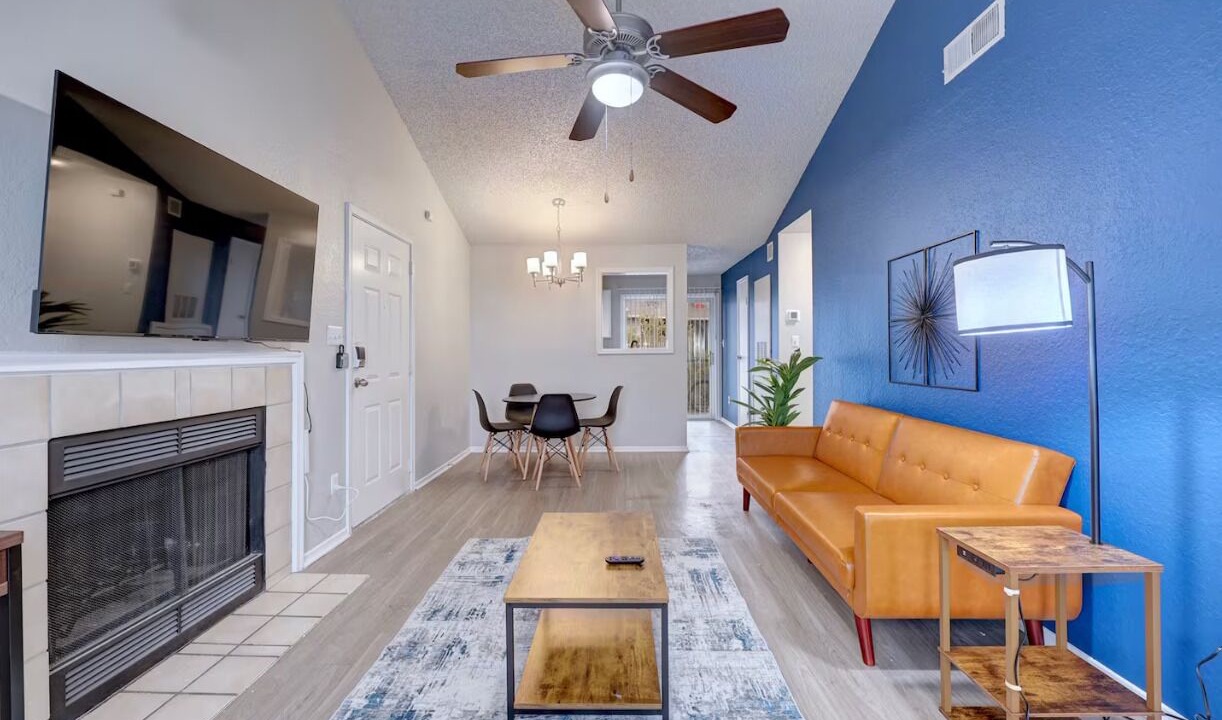 Photo of Livingroom in Milwood