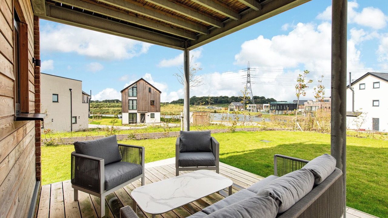 Photo of Patio Balcony in Holworth