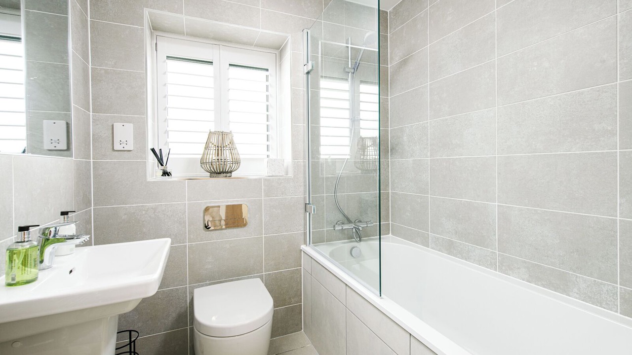 Photo of Bathroom in Holworth