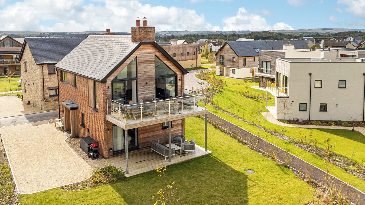 Photo of Outdoor in Holworth