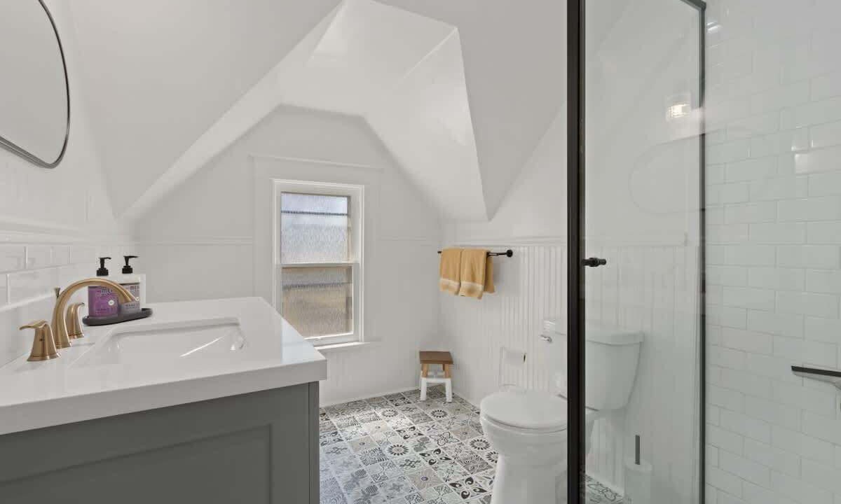 Photo of Bathroom in Old Town