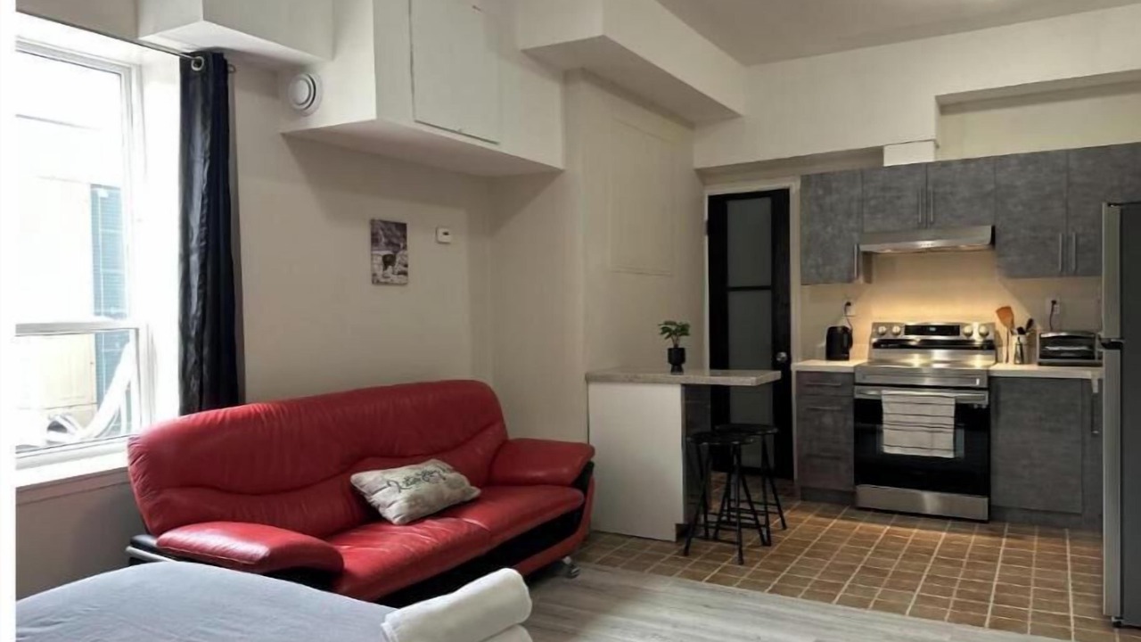 Photo of Livingroom in Oshawa