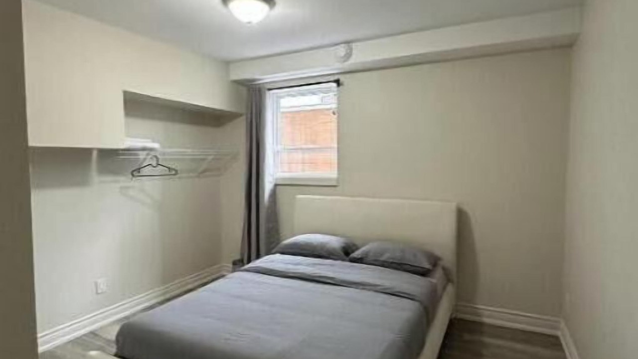 Photo of Bedroom in Oshawa