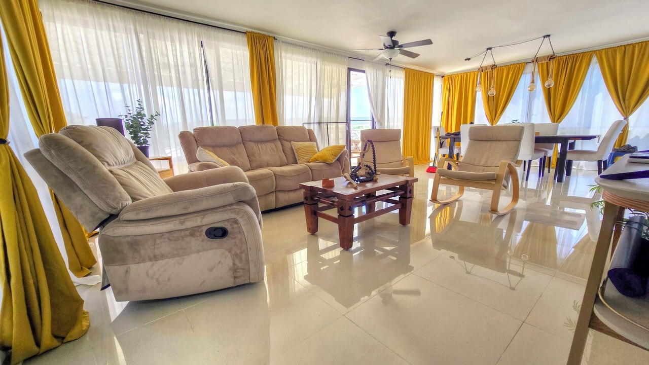 Photo of Livingroom in ProCab