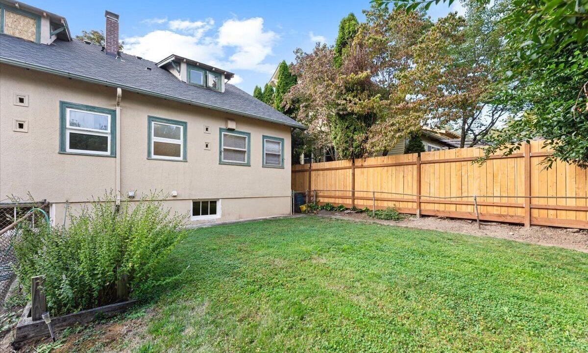 Photo of Outdoor in Irvington