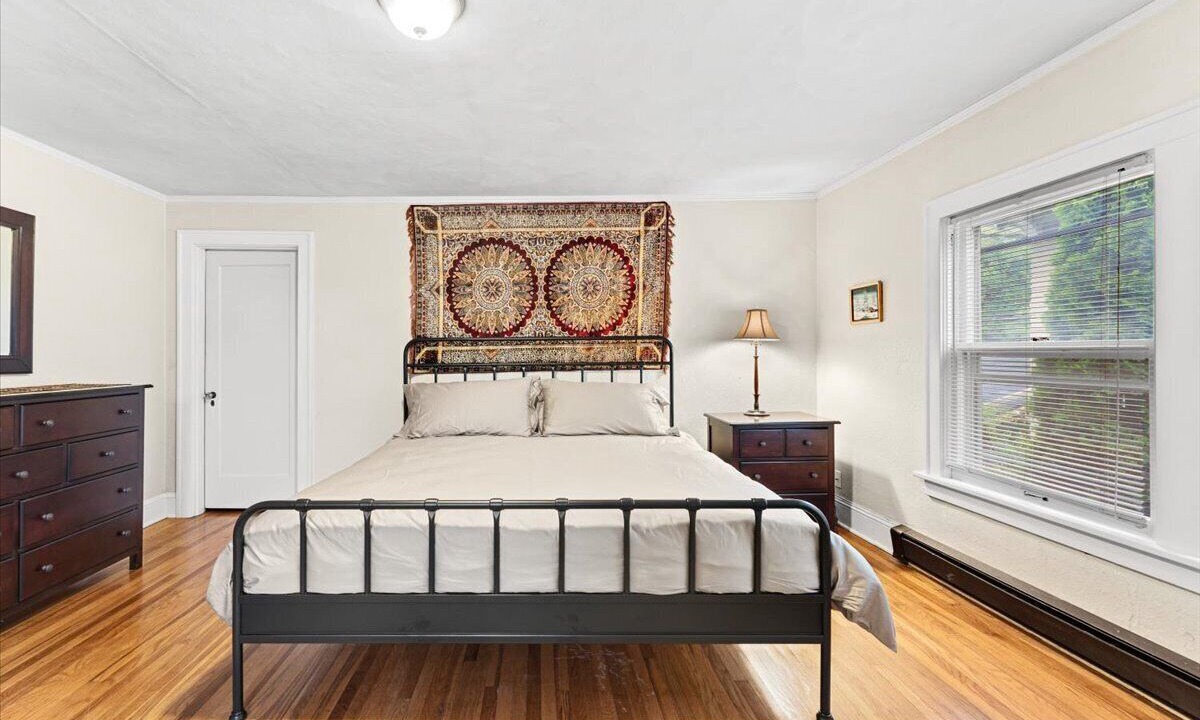 Photo of Bedroom in Irvington