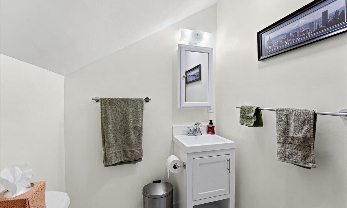 Photo of Bathroom in Irvington