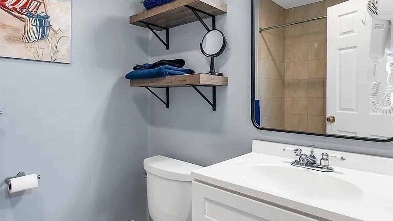 Photo of Bathroom in Winnisquam