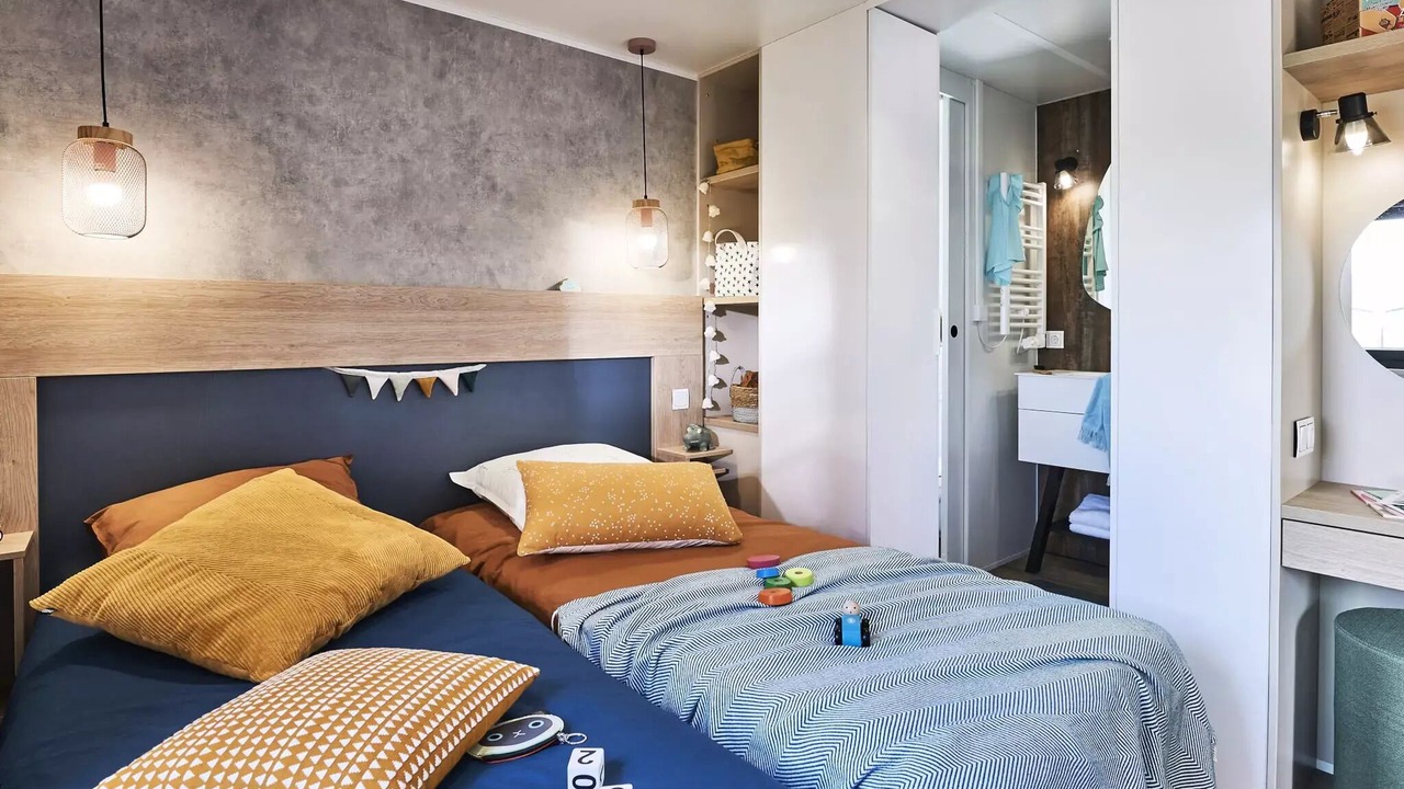 Photo of Bedroom in Crecy-la-Chapelle