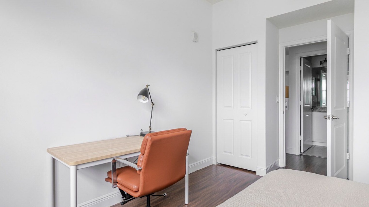 Photo of Bedroom in Miramar