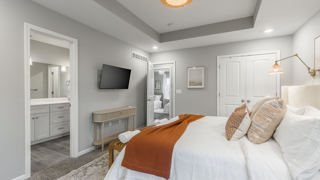 Photo of Bedroom in Grandview