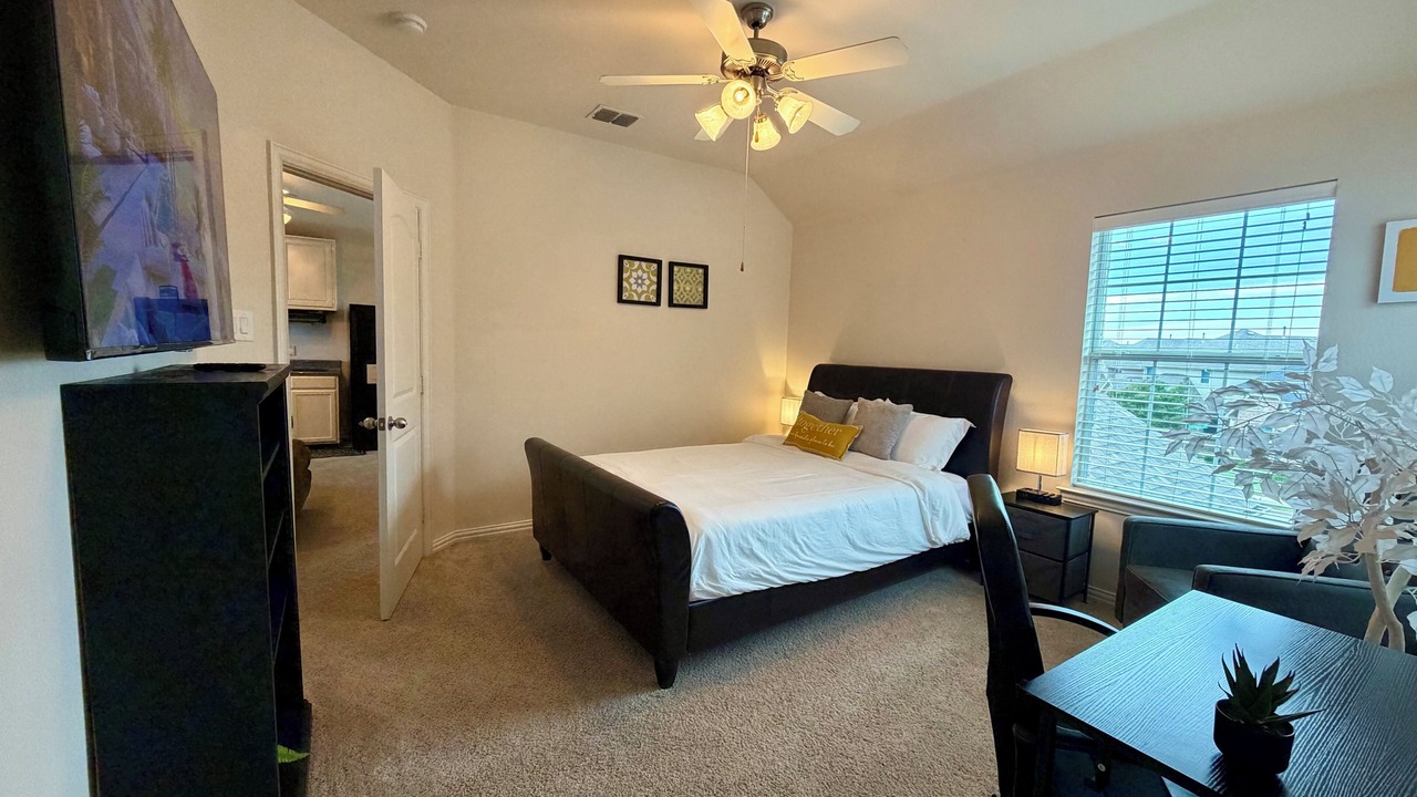Photo of Bedroom in Original Town