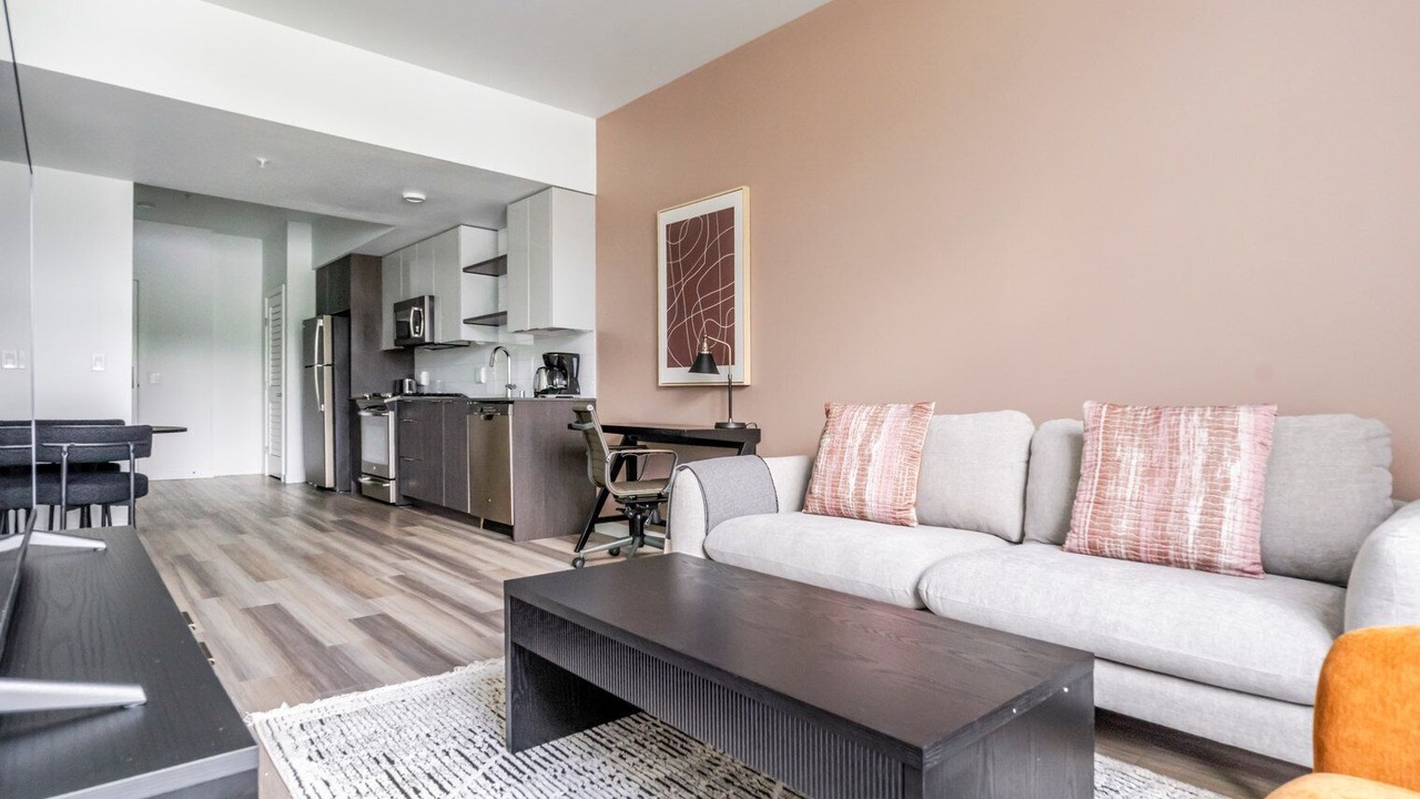 Photo of Livingroom in Downtown