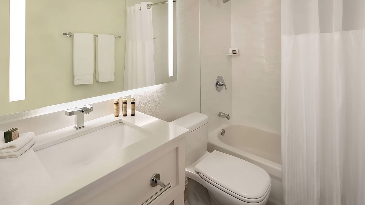 Photo of Bathroom in Islamorada