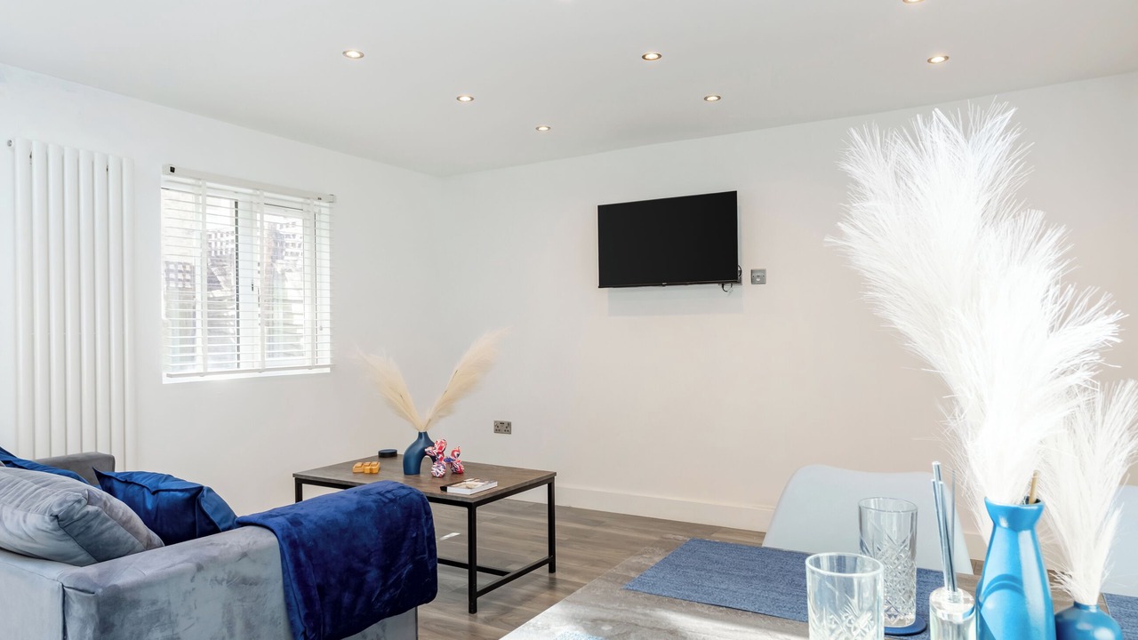 Photo of Others in Kilburn