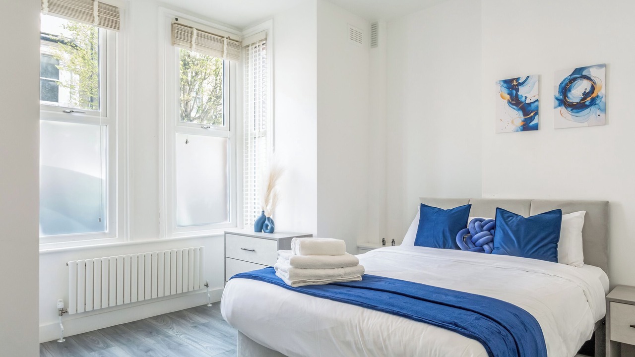 Photo of Others in Kilburn