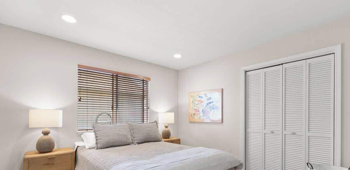 Photo of Bedroom in Opal Cliffs