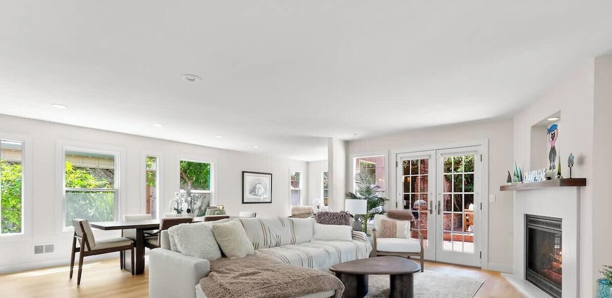 Photo of Livingroom in Opal Cliffs