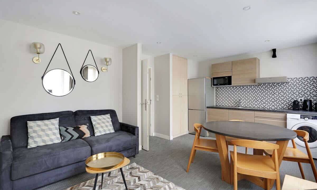 Photo of Livingroom in Vanves