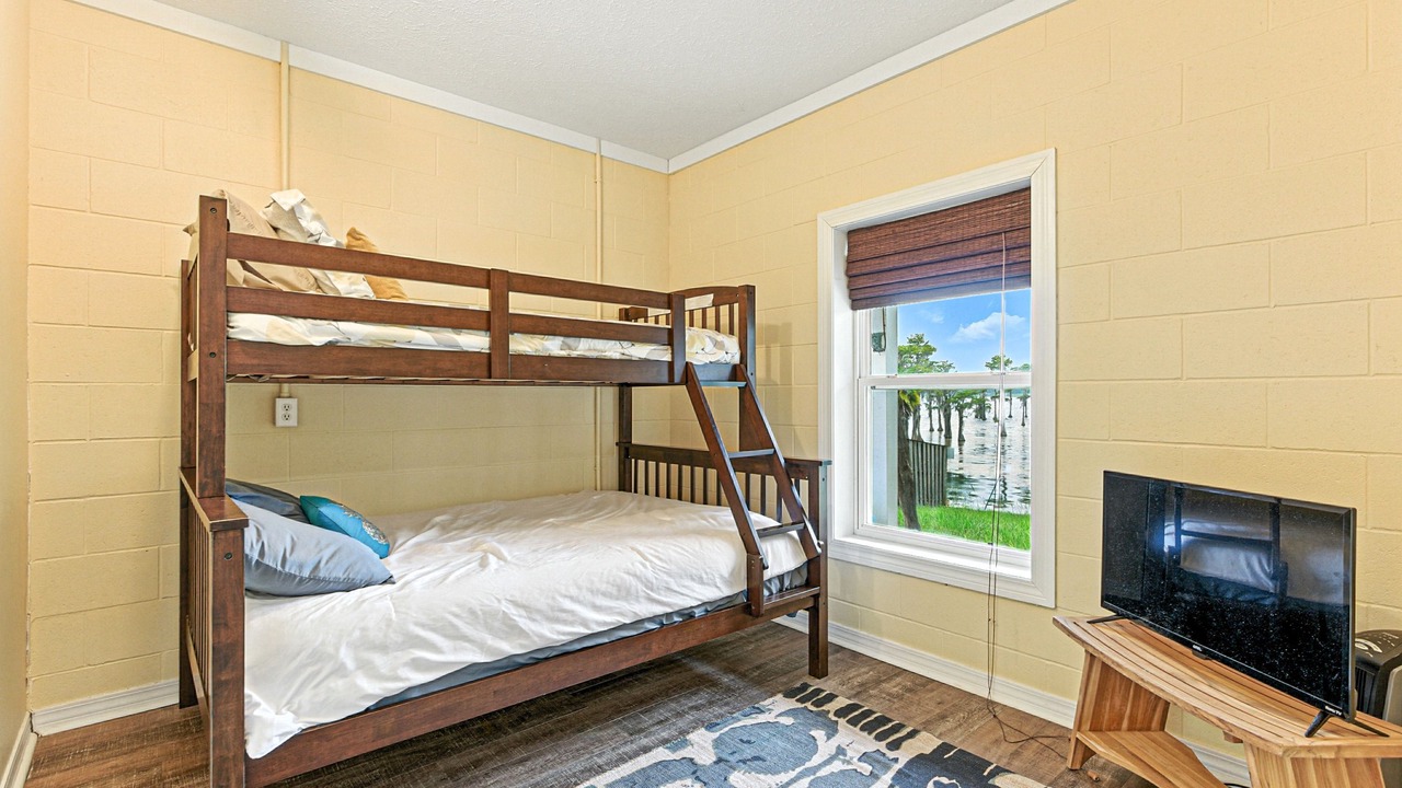 Photo of Bedroom in Marianna