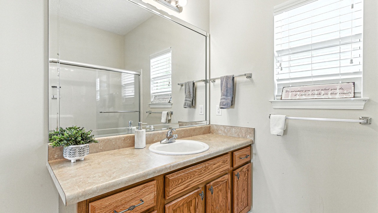 Photo of Bathroom in Marianna