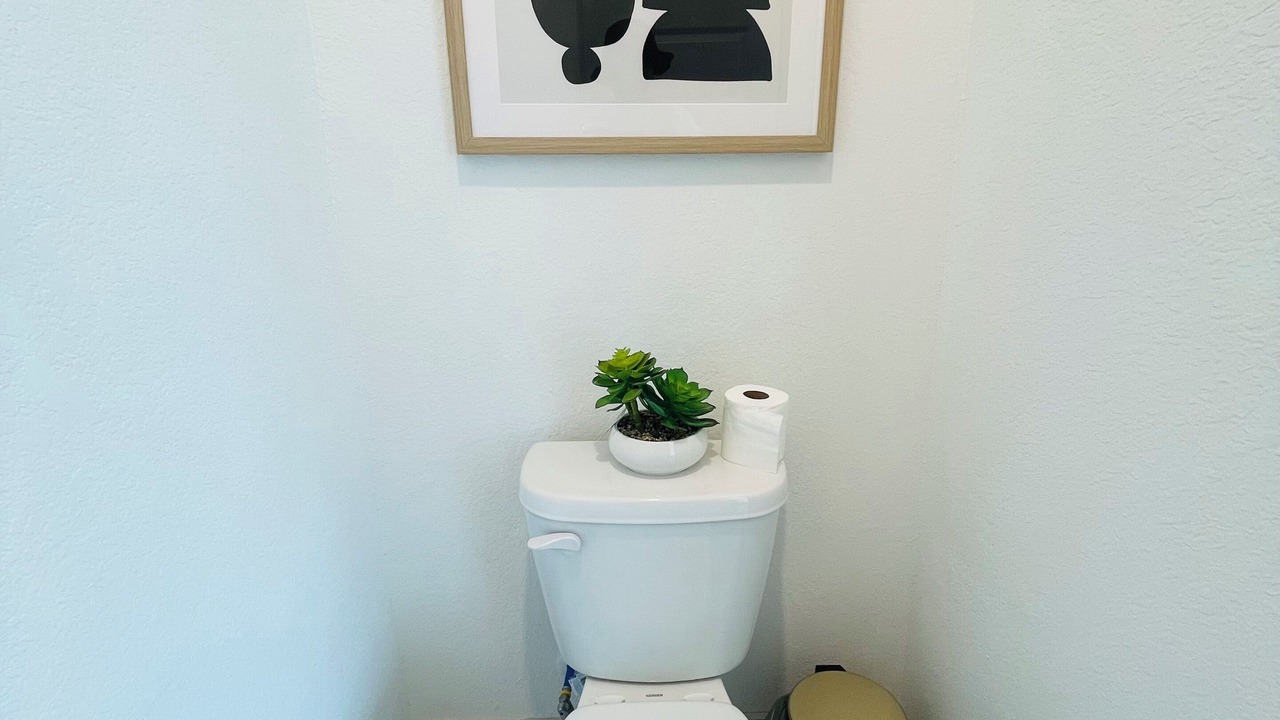 Photo of Bathroom in Clodine