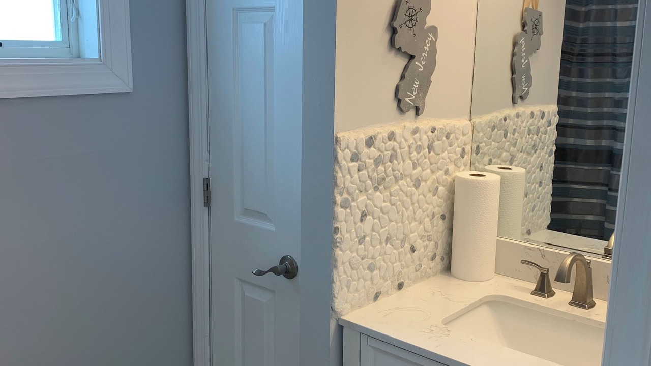 Photo of Bathroom in South Beach Haven