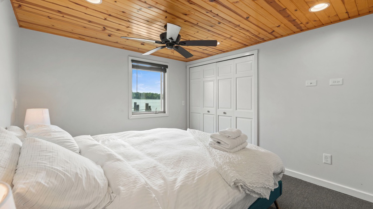 Photo of Bedroom in White Lake