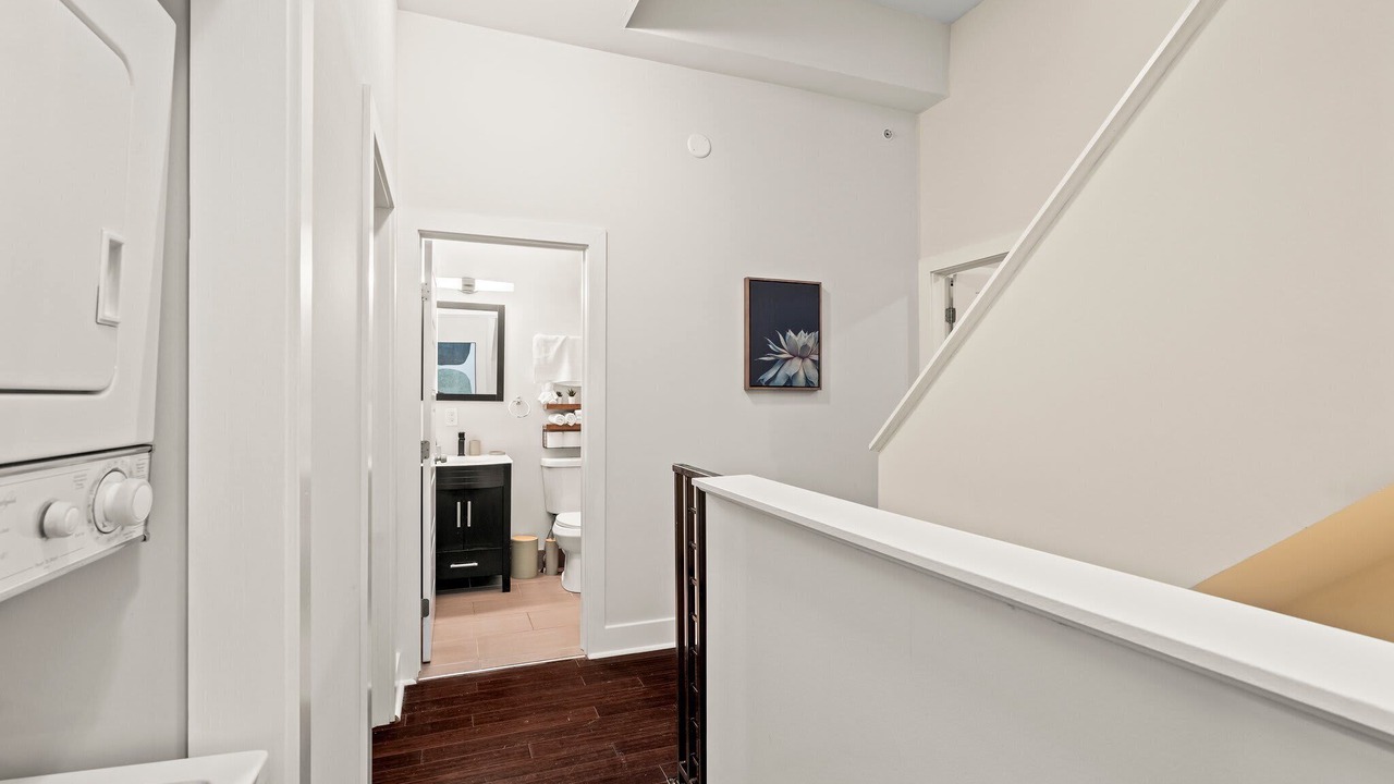 Photo of Others in Fairmount