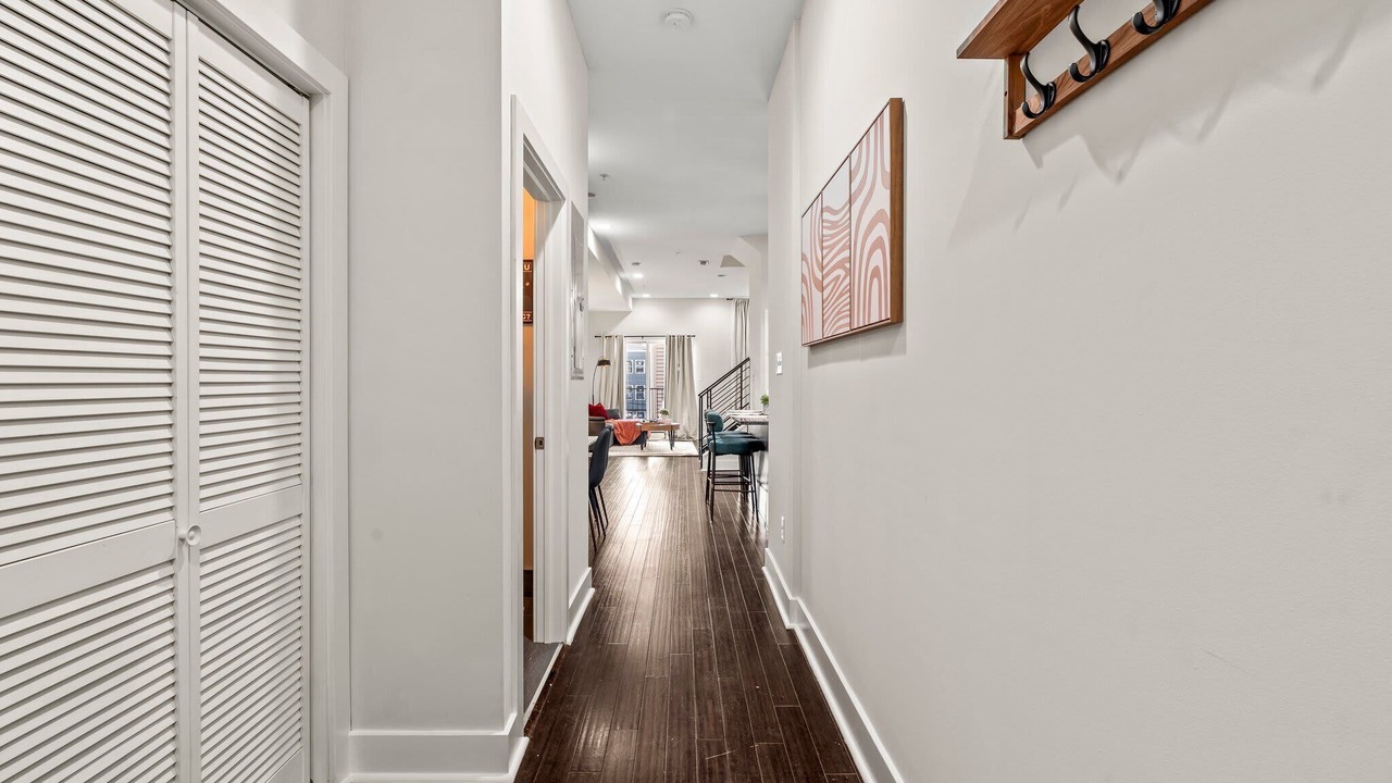 Photo of Others in Fairmount