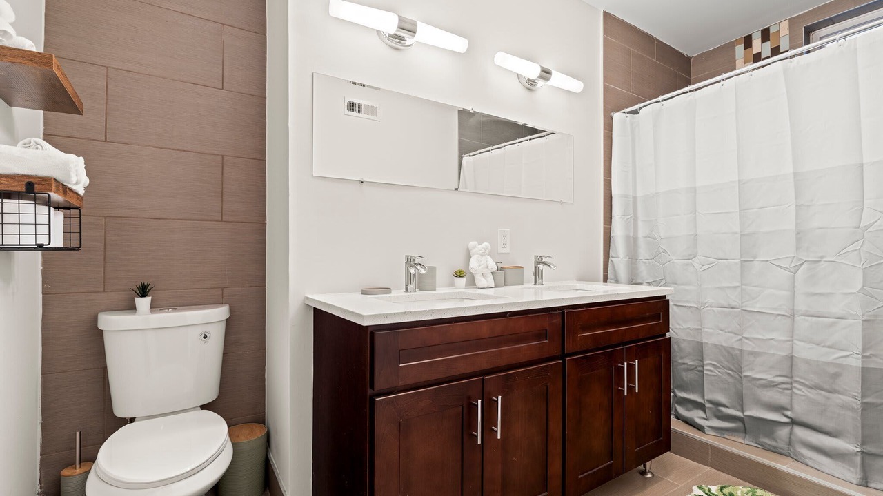 Photo of Bathroom in Fairmount