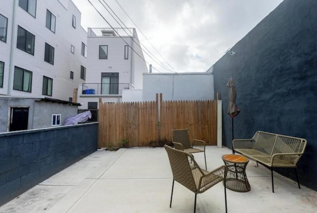 Photo of Patio Balcony in Newbold